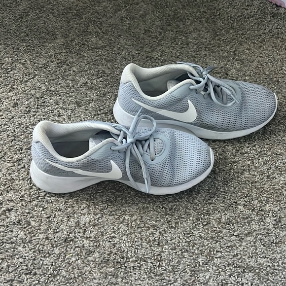 Nike Shoes - Grey nike running shoes